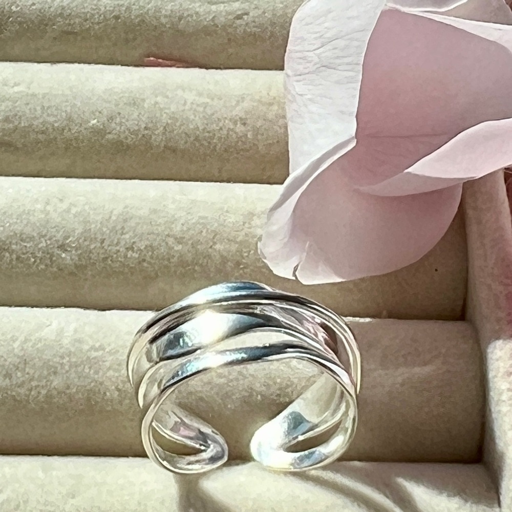925 open back ring . Statement ring . Brand new